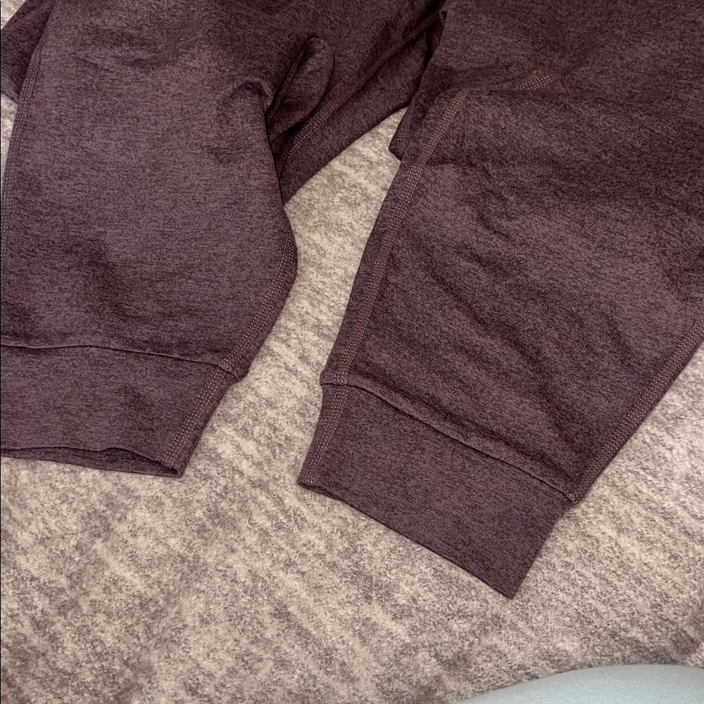Vuori Performance Jogger - Picture 7 of 10